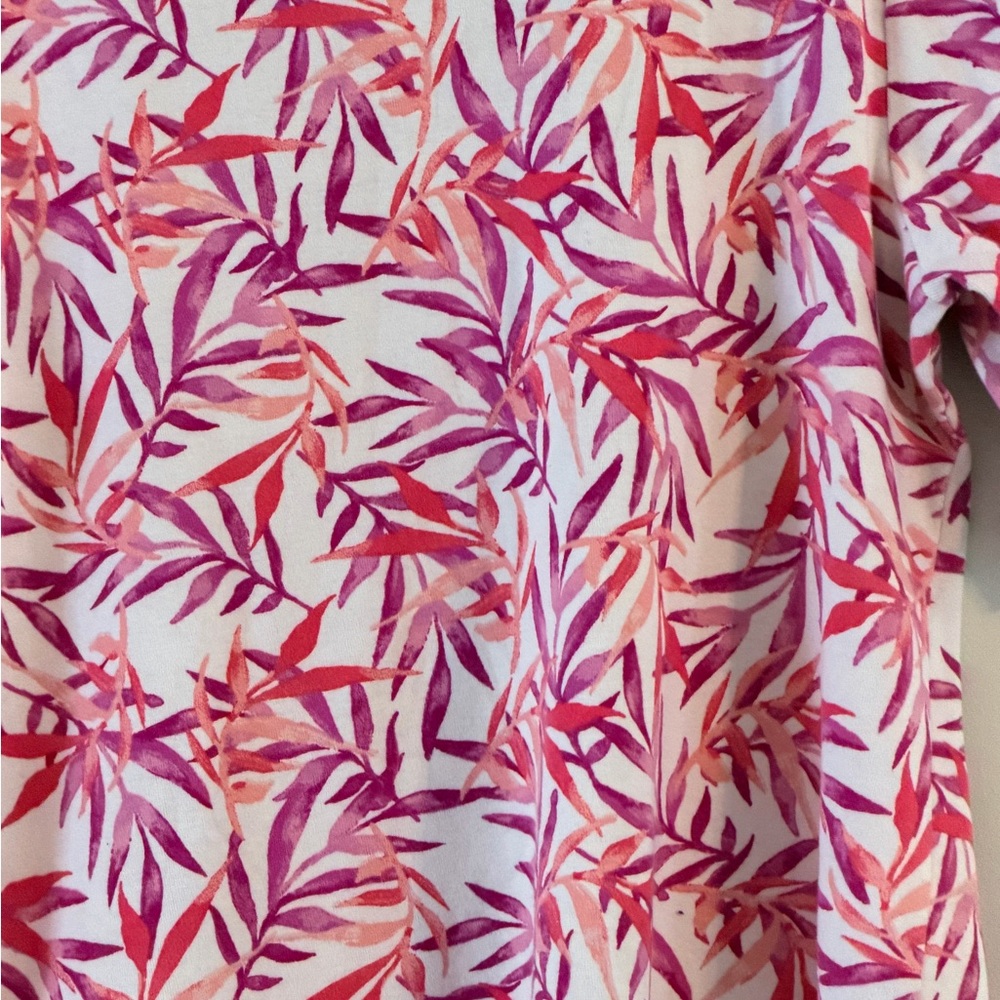 Croft & Barrow Pink and Orange Leaf Print Short Sleeve Top - Picture 4 of 8
